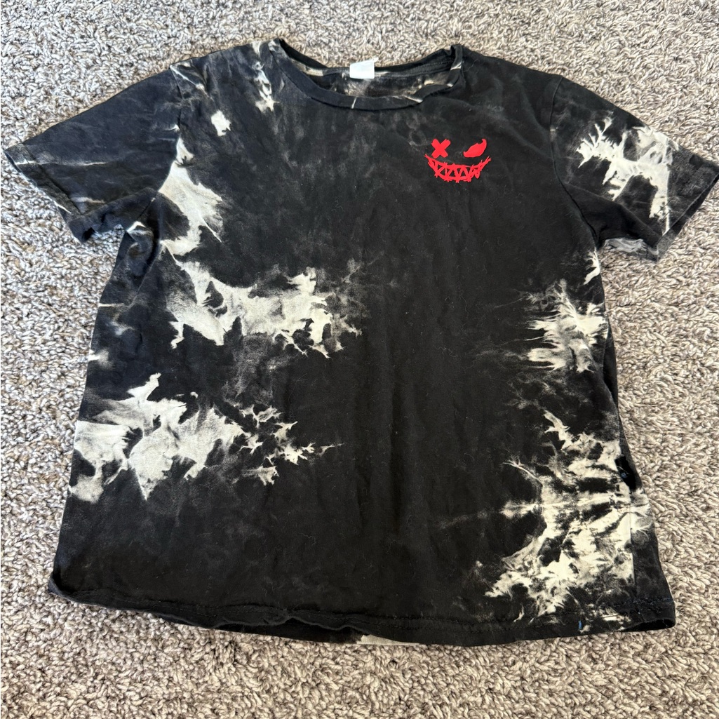Shein Black And White Tie-Dye Tee With Red Graphic